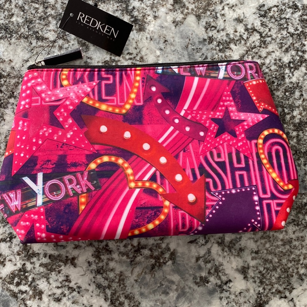 Redken Make-Up bag. BNWT. Great for pens/pencils, scissors/etc.. Back to School.